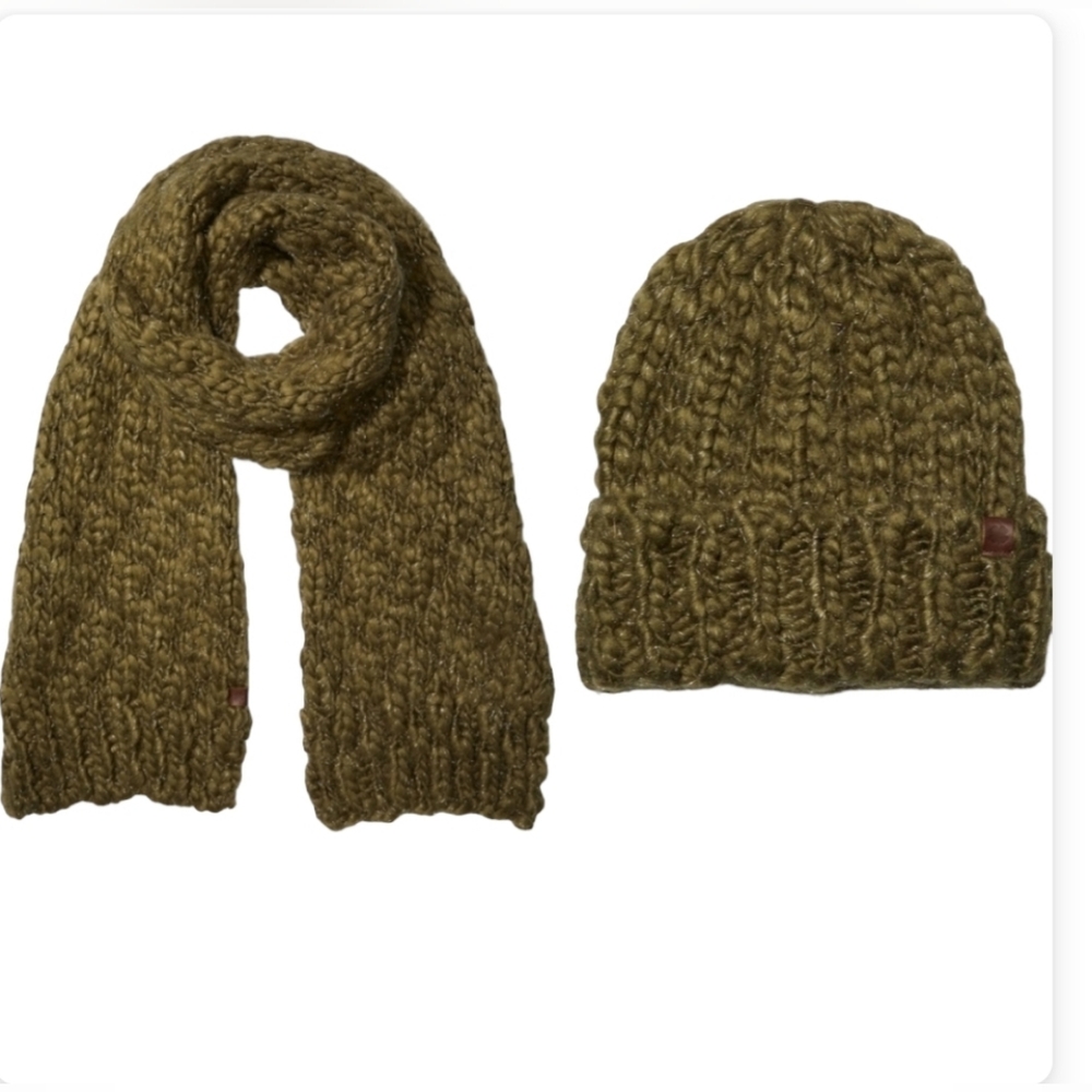 Lucky Brand Knit Sage Woven Crochet Scarf and Beanie